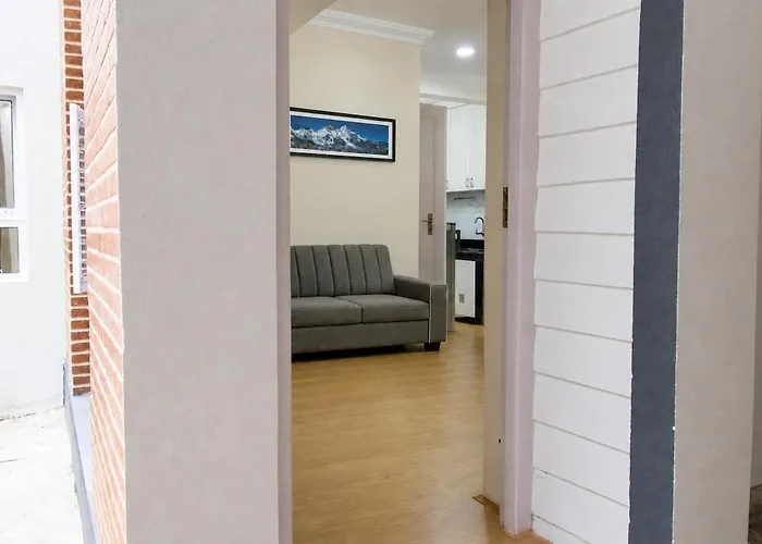 Modern One Bedroom Near Thamel, -navila * Katmandu